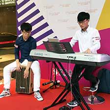 Keyboard Cajon @ Sun Arcade Music Performance